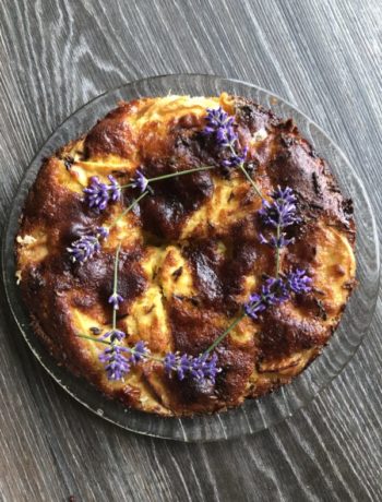 Eplekake med lavendel og olivenolje